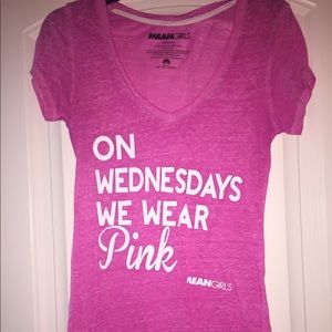 MEAN GIRLS GRAPHIC TEE